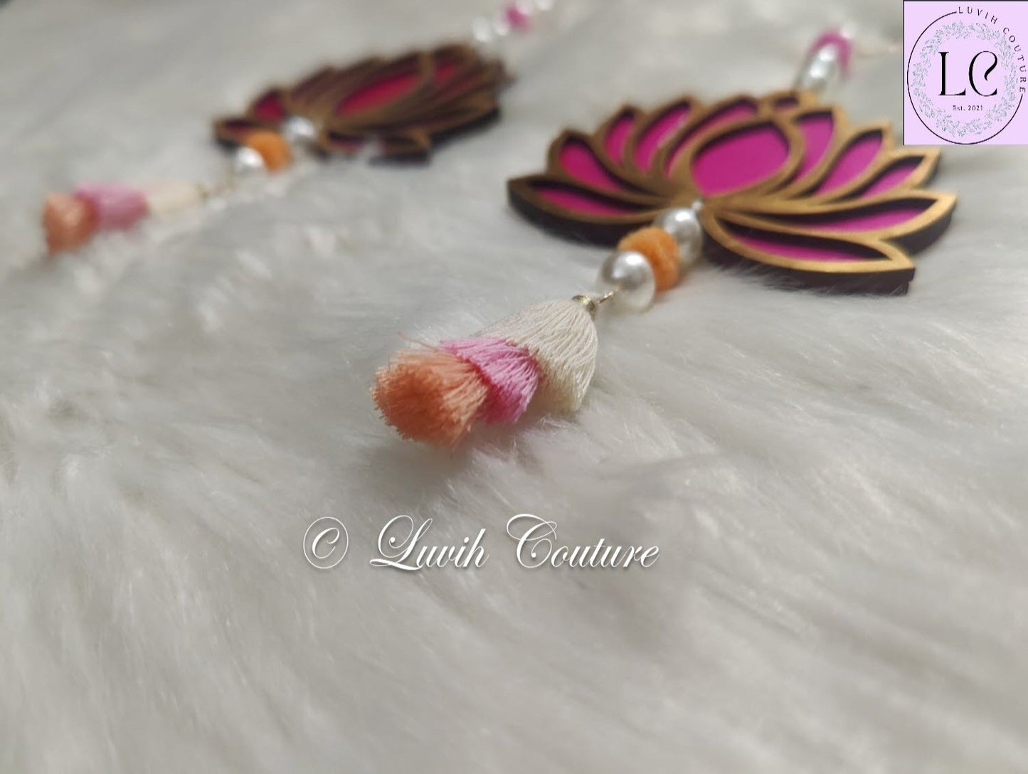 Lotus Wall Hangings Pink Color Decoration Side View, Luvih Couture