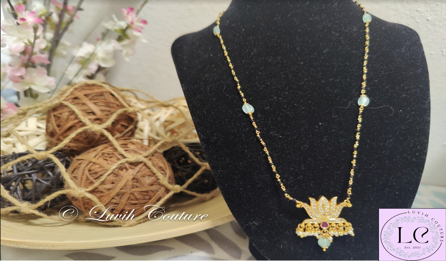Lotus Mangalsutra, Luvih Couture