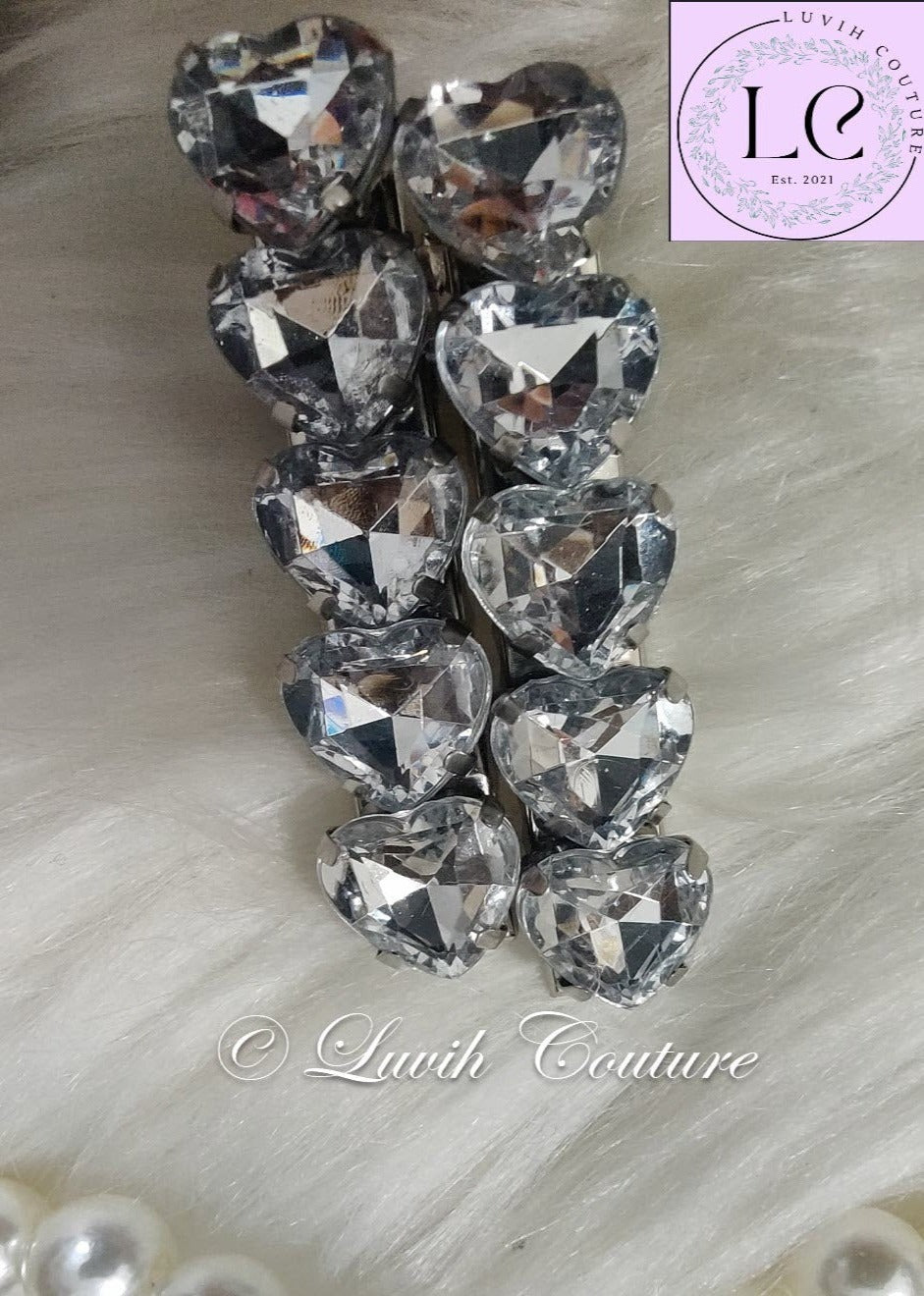 White color heart hair clips, Luvih Couture