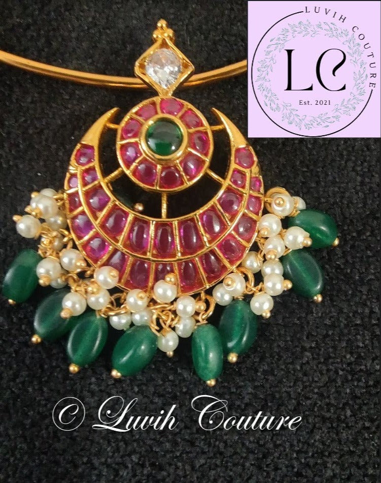 Kemp Kanti Necklace Locket Close up, Luvih Couture